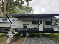 32 Foot Springdale  Camping trailer
