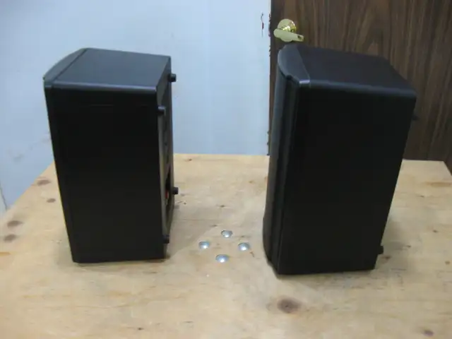 Klipsch Bookshelf Speakers63738330854147124