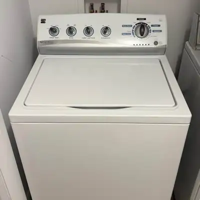 Je vends ce lot de laveuse KENMORE et sécheuse KITCHEN AID SUPERBA. 230$ pour l’ensemble, légèrement...