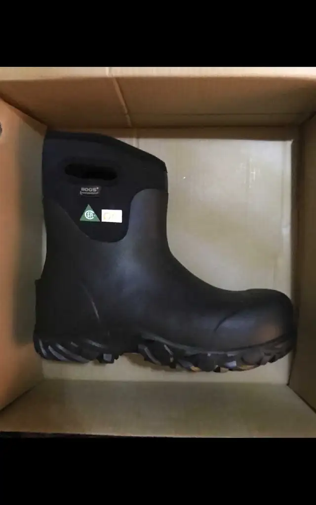 BOGS Waterproof Work Boots in Men's Shoes in Markham / York Region - Image 6