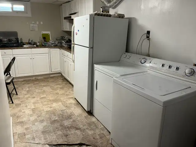 Basement Room for Rent in Long Term Rentals in Regina - Image 11