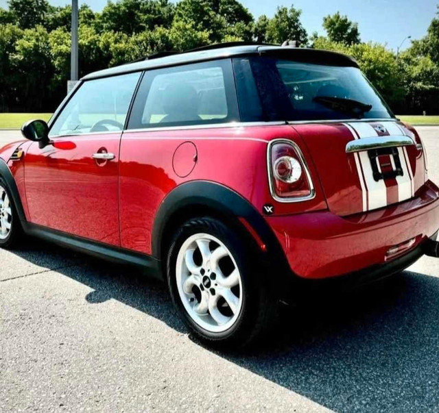 selling  excellent mini cooper 2013 low mileage automatic  in Cars & Trucks in City of Toronto - Image 2