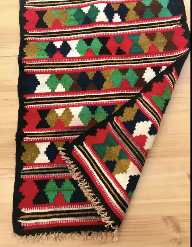 Vintage Colourful Wool Kilim Mat / Small Rug in Rugs, Carpets & Runners in Ottawa - Image 3