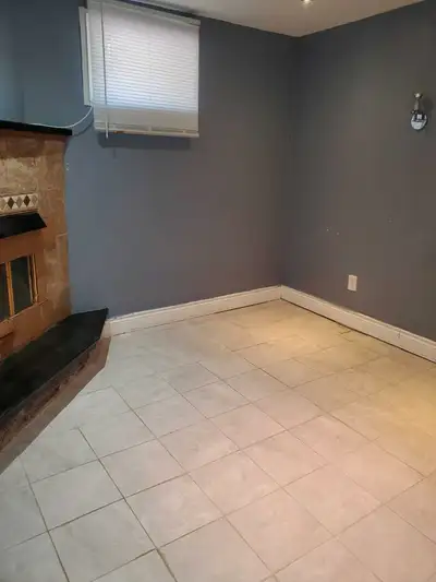 1BR 1WR basement for rent