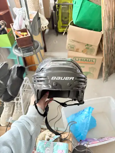 Bauer kids Hockey Helmet, View more