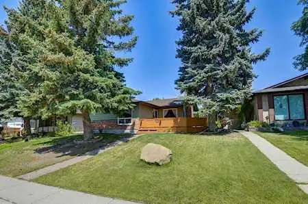House For Rent  November 1st 2026