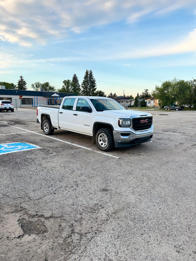 2016 GMC sierra 1500 in Cars & Trucks in Edmonton - Image 2