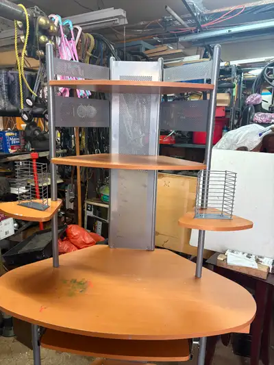 Computer desk, $25.00. Phone or text 780-871-3373