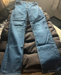 Levis 724 high rise straight