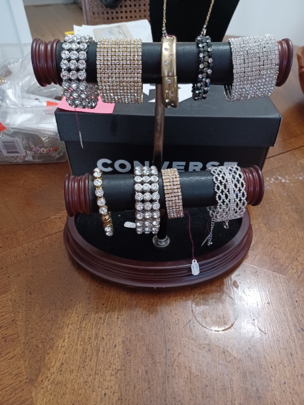 Garage sale vinyl records, costume jewelry, retail stands Garage Sales Markham / York Region