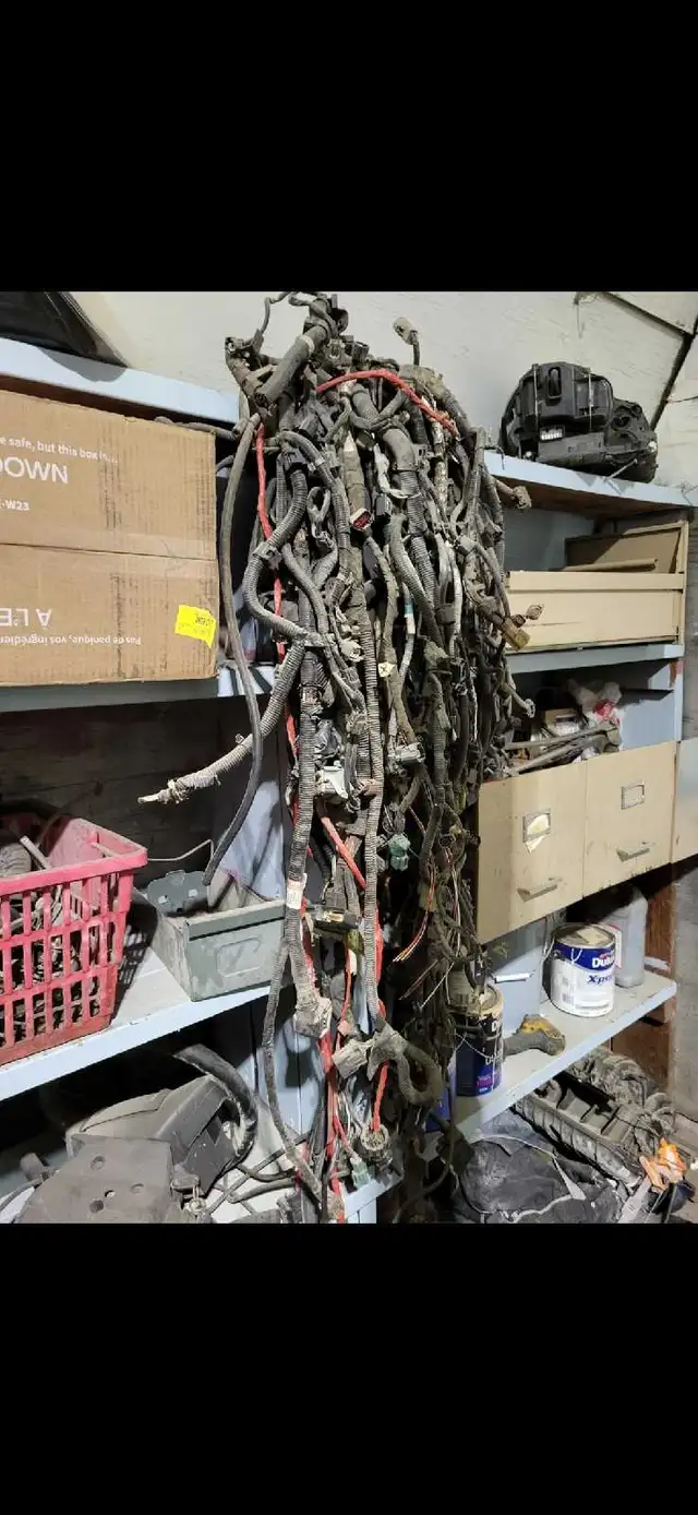 f150 parts  2004 to 2014 call 780-231 3960 in Auto Body Parts in Edmonton - Image 6