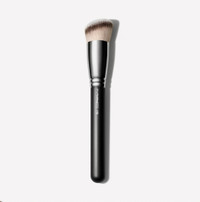 *NEW* MAC Cosmetics 170S rounded slanted brush (foundation brush