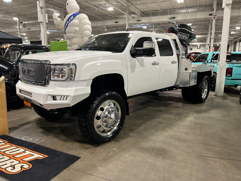 2008 gmc full restored . Welder rig? Classic Cars Stratford Kijiji