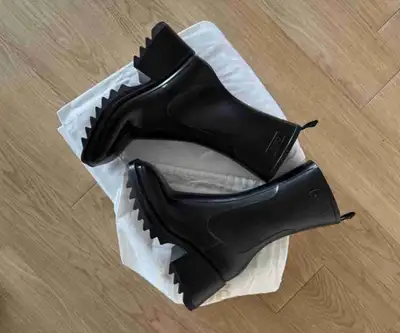 Bottines Chloé BETTY BOOTS noir W38, View more