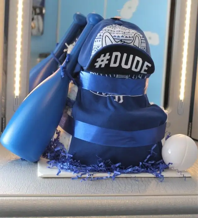 MY DIAPER CAKE CREATIONS in Bathing & Changing in Guelph - Image 10