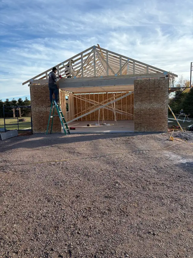 Renovations and Roofing427063792338872322