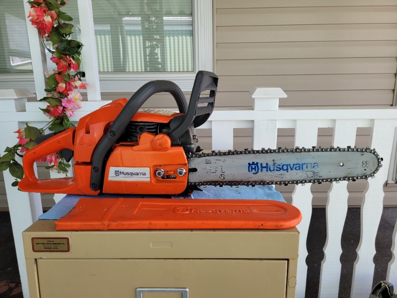 For sale 15" Husqvarna chain saw Power Tools Calgary Kijiji