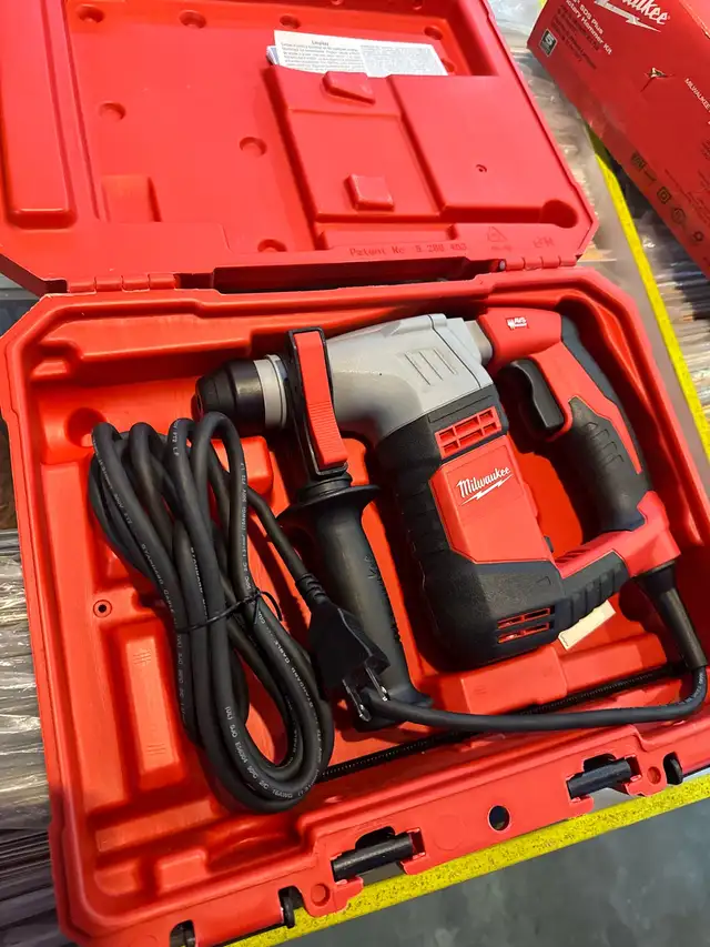 Milwaukee Hammer Drill  in Power Tools in Mississauga / Peel Region - Image 3