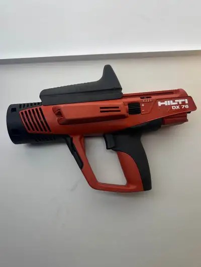 Hilti DX 76 POWDER-ACTUATED TOOL - For parts only, View more