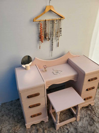 Solid wood Pink Vanity with Chair