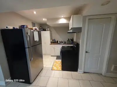 $1500 from Feb. 1 2 Car Parking Intersection: William and Chinguacousy Rd. Non smoking and Non alcoh...