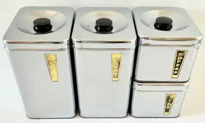Antiquité 1950  Collection Boîtes à condiments chromées Canada, View more