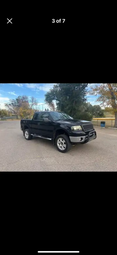 2008 F150 Crew Cab with 270,000km on the drive train. Engine has been replaced with 50,000km on it....