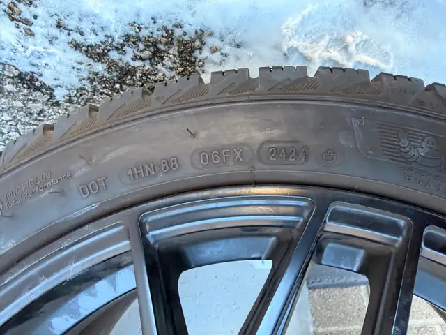 EURO DESIGN 18 INCH AND MICHELIN X-ICE SNOW WINTER TIRES in Tires & Rims in Markham / York Region - Image 5