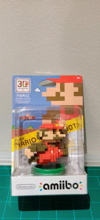 Nintendo Amiibo Super Mario Bros 8 bit 3D figure new sealed