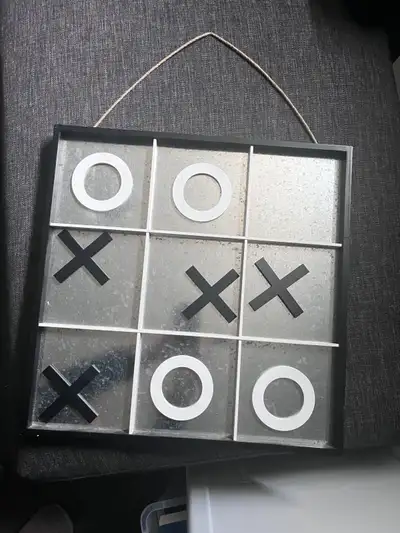 Jeux de tic tac toc qui s’accroche, View more