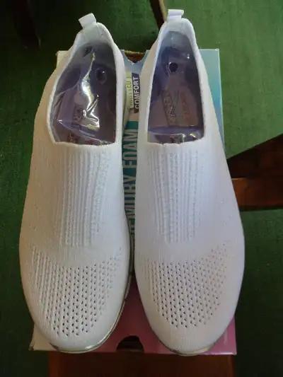 Women's Shoes -Reduced!, View more