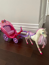 Toy horse and buggy carriage 