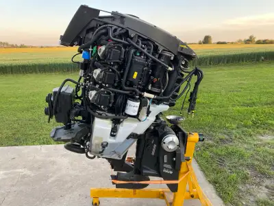 300 hp E-Tec Evinrude boat engine. Nearly brand new only has 12 hours on it. Message me with any que...