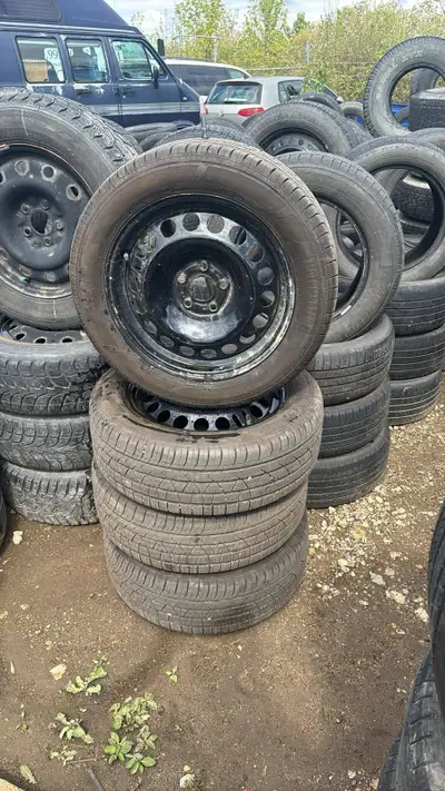 MOTOMASTER SE3 205/55 R16 91H M+S 80% LEFT TREAD 5 bolts steel rims take off from 2013 Chevrolet Son...