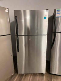Réfrigérateur   Whirlpool  Inox 499.99$ Taxes incluses