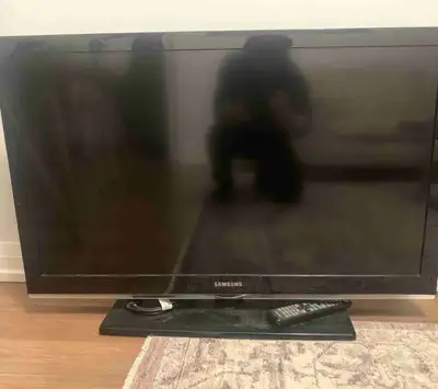 Samsung 40 inch tv, View more