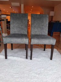 4 Grey Parsons chairs Like New