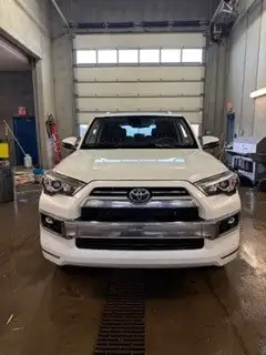 Well-maintained 2021 Toyota 4Runner Limited for sale. This SUV offers a spacious and comfortable int...
