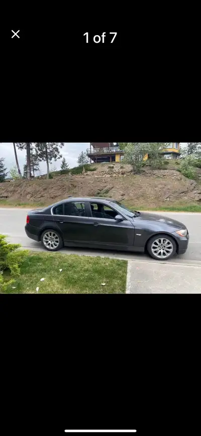 Leather - Sunroof Cruise Control Heated Front Seats 4 Door Coupe - 2 Fobs Only 158321 KM The 2008 BM...