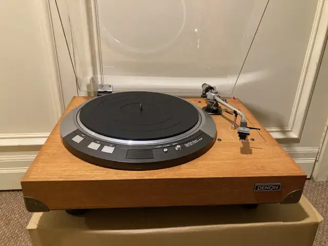 Denon DP-80 top model turntable with Technics EPA-99 tonearm in Stereo Systems & Home Theatre in Mississauga / Peel Region - Image 4