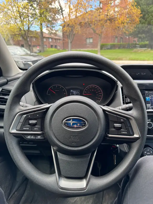 Subaru Impreza 2017  in Cars & Trucks in City of Montréal - Image 8