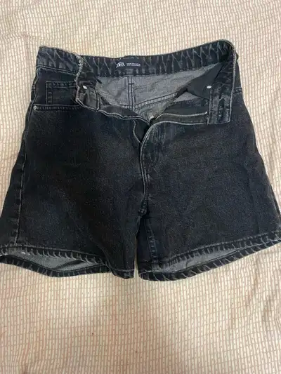Zara jorts, View more