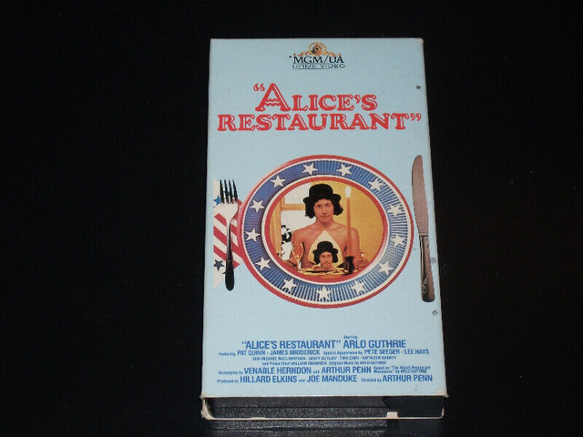 Alice's restaurant (1969) Cassette VHS dans CD, DVD et Blu-ray  à Ville de Montréal