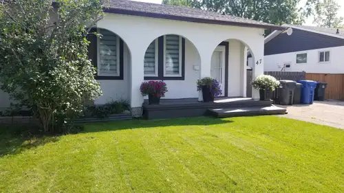 Gorgeous! Truly beautiful basement. Attractive 1-bedroom + 1 bath in Charleswood. Lots of storage sp...