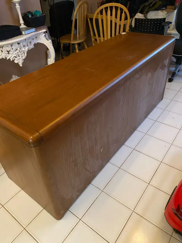 Filing cabinet/ dresser in Desks in Mississauga / Peel Region - Image 2