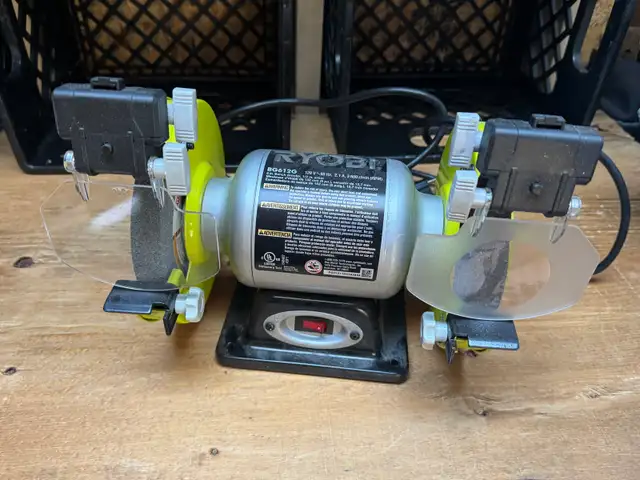 Ryobi Bench Grinder471401200291696640