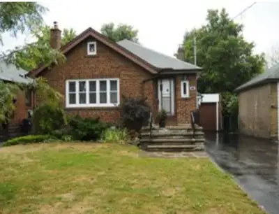 2-Bedroom Bungalow at Royal York and Bloor (Kingsway)
