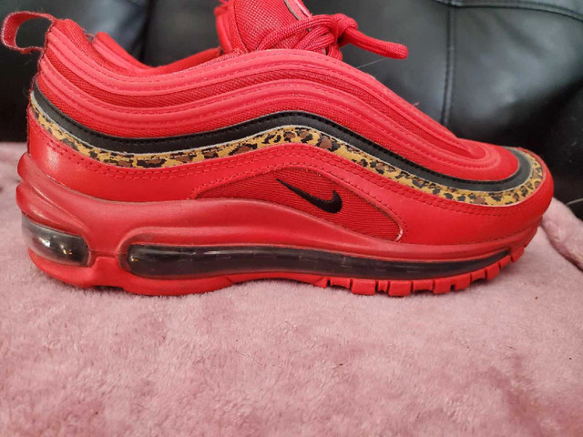 Nike Air max  red Leopard US 8 in Women's - Shoes in Brandon - Image 3