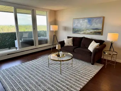 Furnished 1-Bedroom Condo with Stunning Views - Utilities Incl.