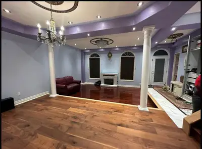 Main floor room for rent good for girls and couples